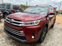 DIRECT TOKUNBO TOYOTA HIGHLANDER, FOR SALE,AVAILABLE FOR SALE AUCTION PRICE if you are interested call or Whatsapp Alhaji Usman on 08143547390 Now for purchase, Price 10.500,000 NairaDOUBLE AIRBAG CHILLED FACTORY FITTED.ALOY RIM,AMERICAN SPECS AND CD PLAYERCUTE INTERIORCENTRAL LOCKPOWER CONTROL WINDOW